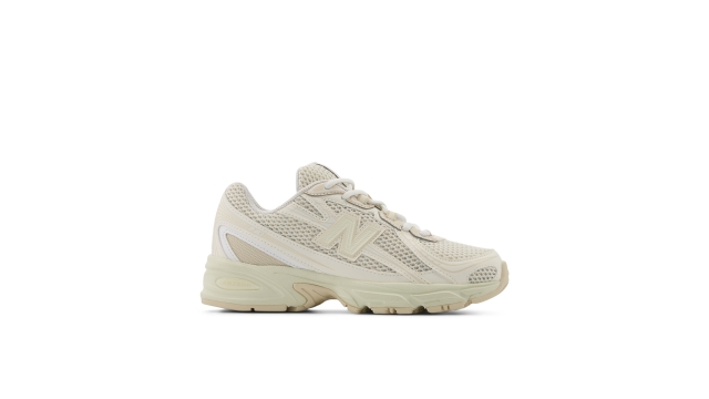 New Balance 740