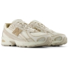 New Balance 740