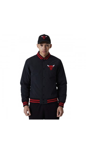 New Era Chicago Bulls Logo Black Bomber Jacket