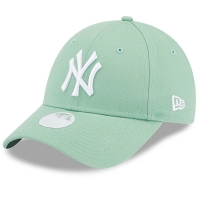 New Era New York Yankees League Essential Womens Green 9forty