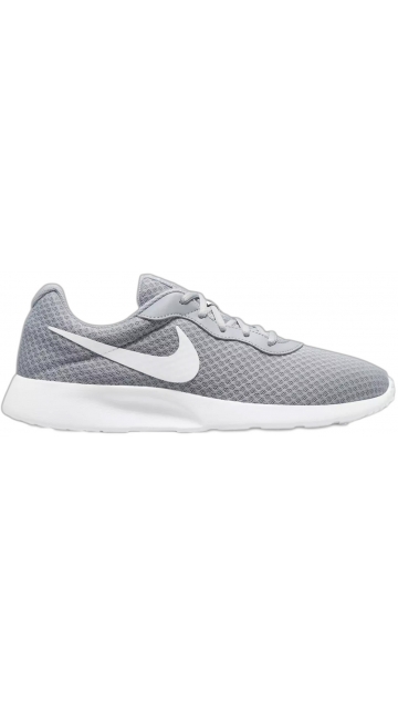 Nike Tanjun